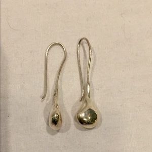 Sterling silver drop earring